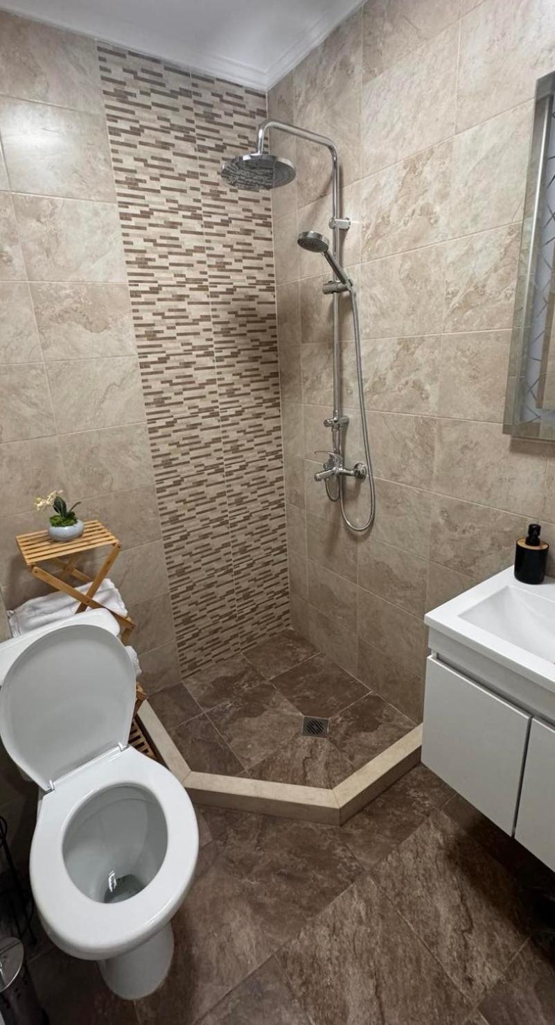 Goldy Central Beach Apartment With Private Garden Burgaz Dış mekan fotoğraf